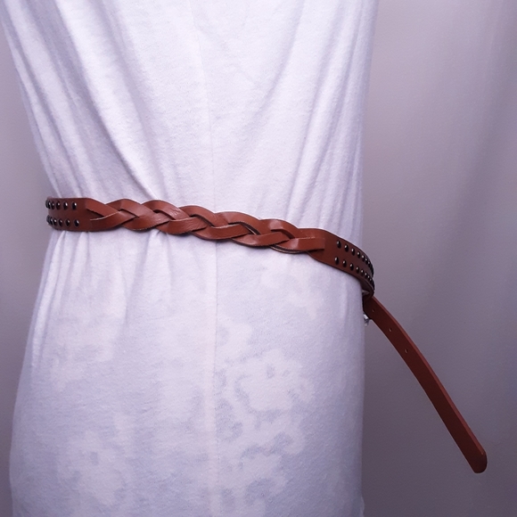 Aeropostale Womens Tan Narrow Braided Studded Belt Size Medium - Picture 5 of 8